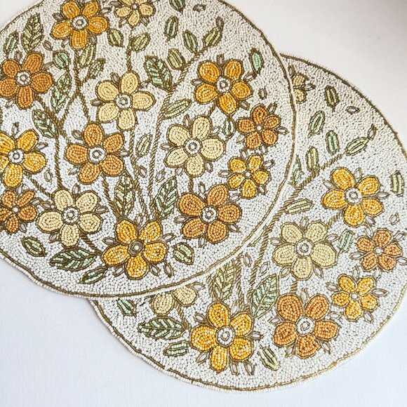 Tahari Home Floral Fully Beaded Round Place Mats Set of 2 - Picture 5 of 9